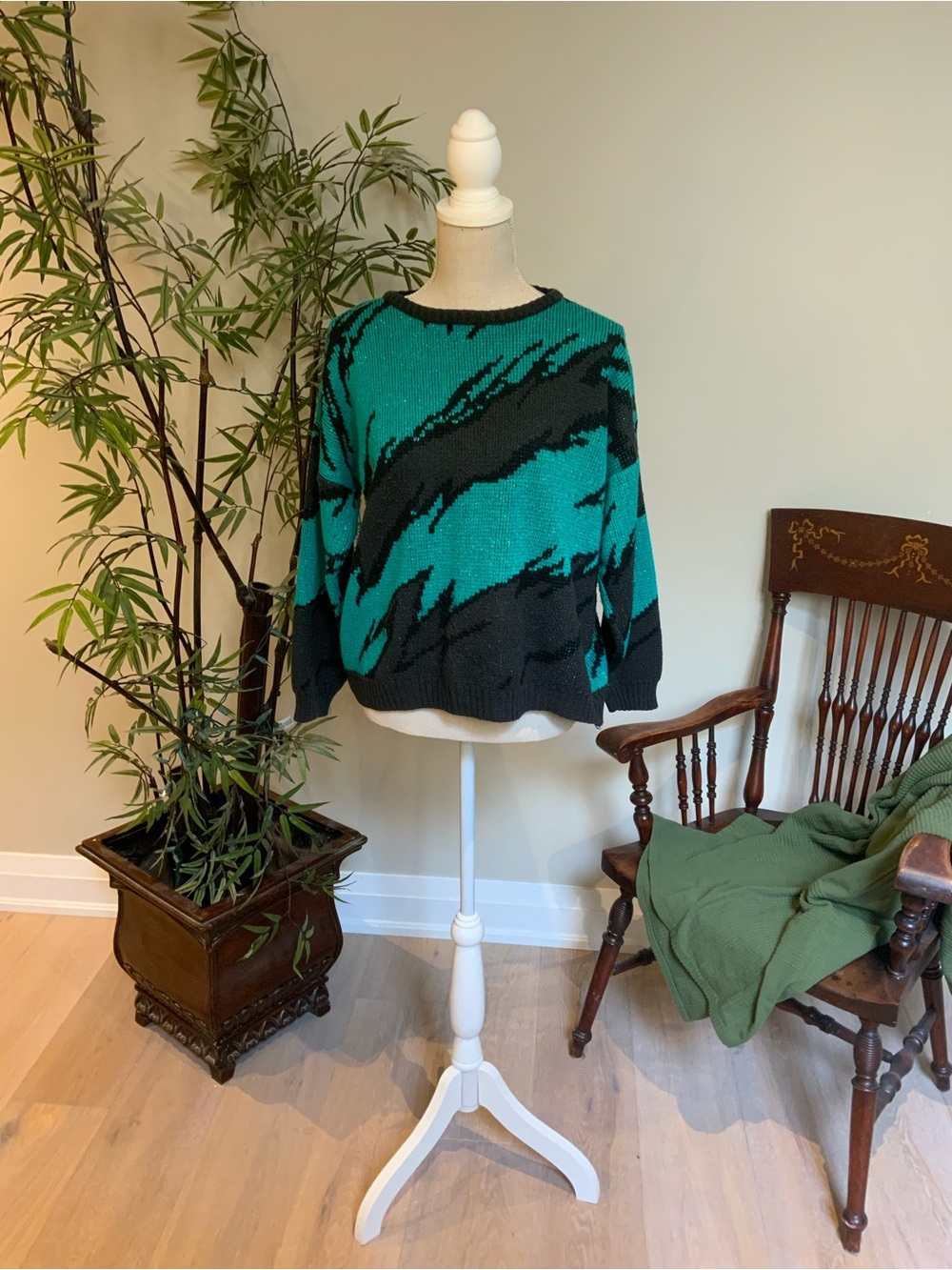 Vintage 80s-90s teal sparkly sweater